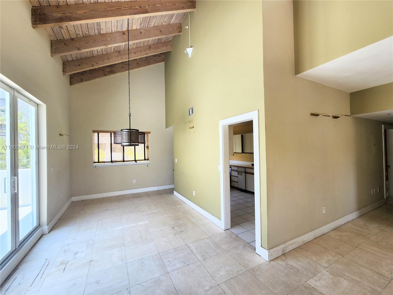 50 Ocean Lane Dr # 201