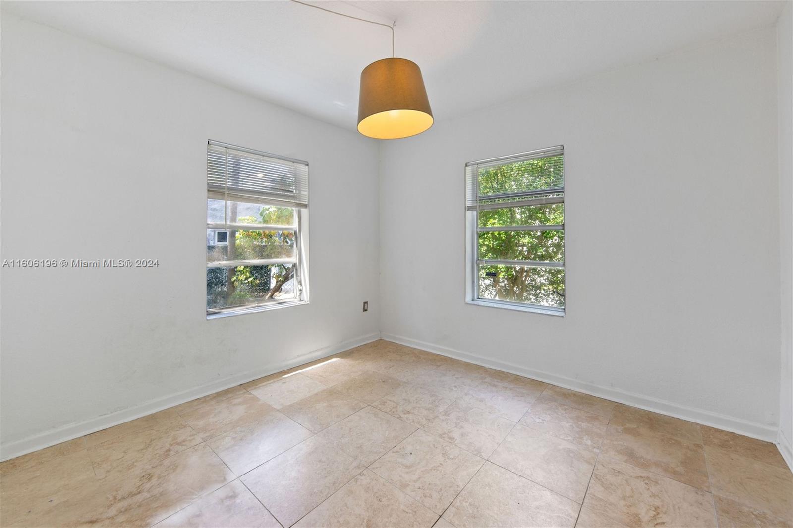 426 NE 77th St Rd # 2