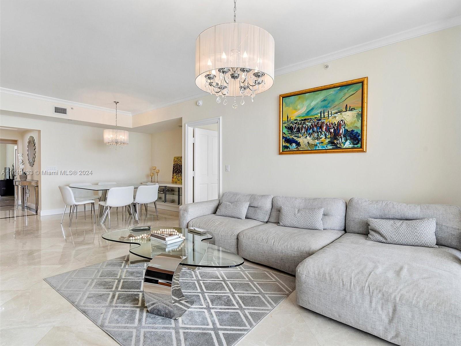 17875 Collins Ave # 3305