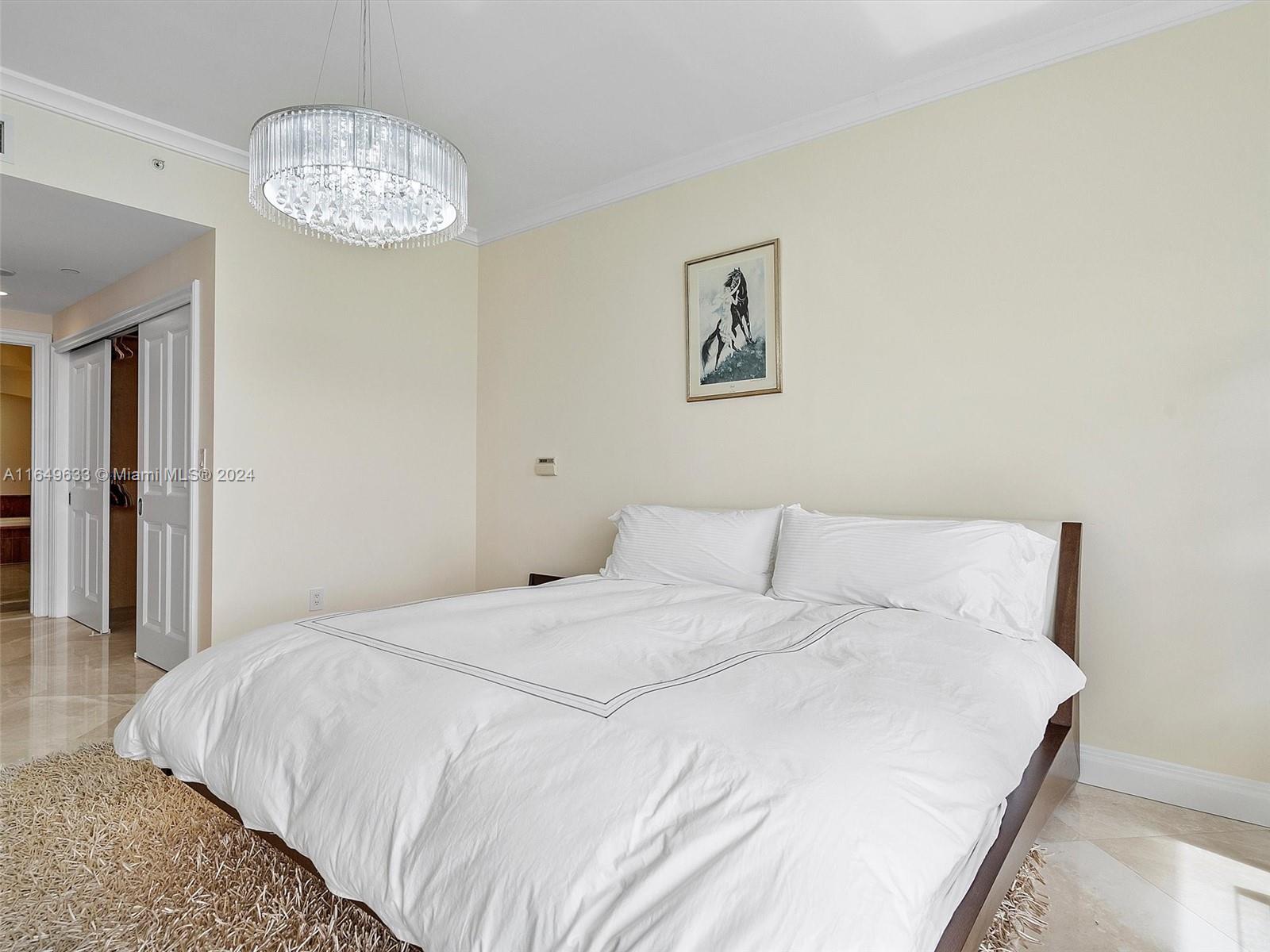 17875 Collins Ave # 3305