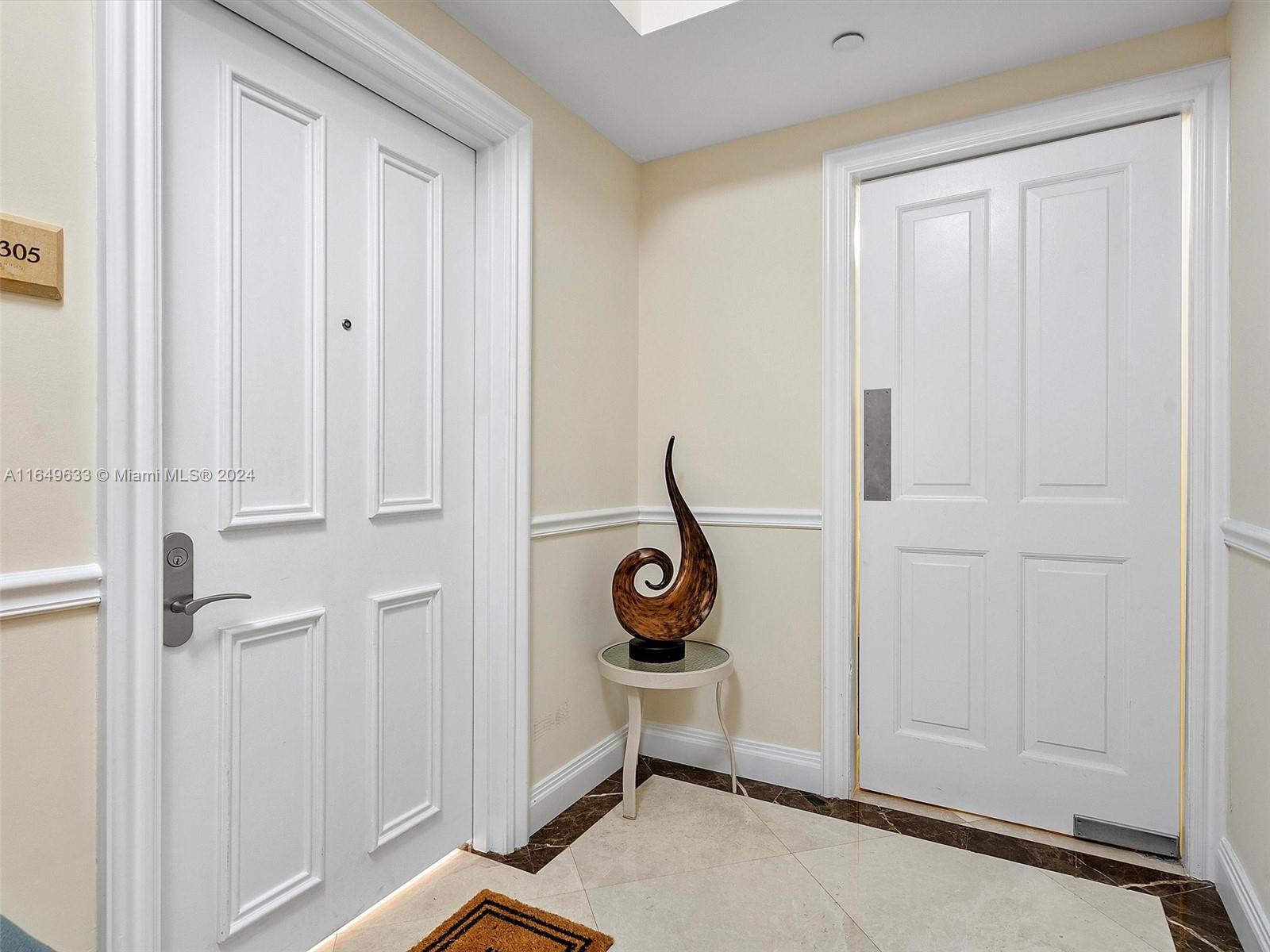 17875 Collins Ave # 3305