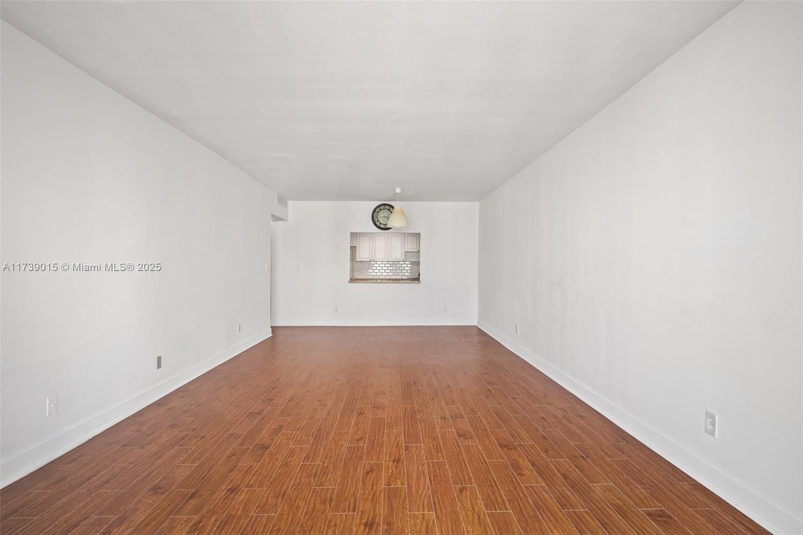 19380 Collins Ave # 1510