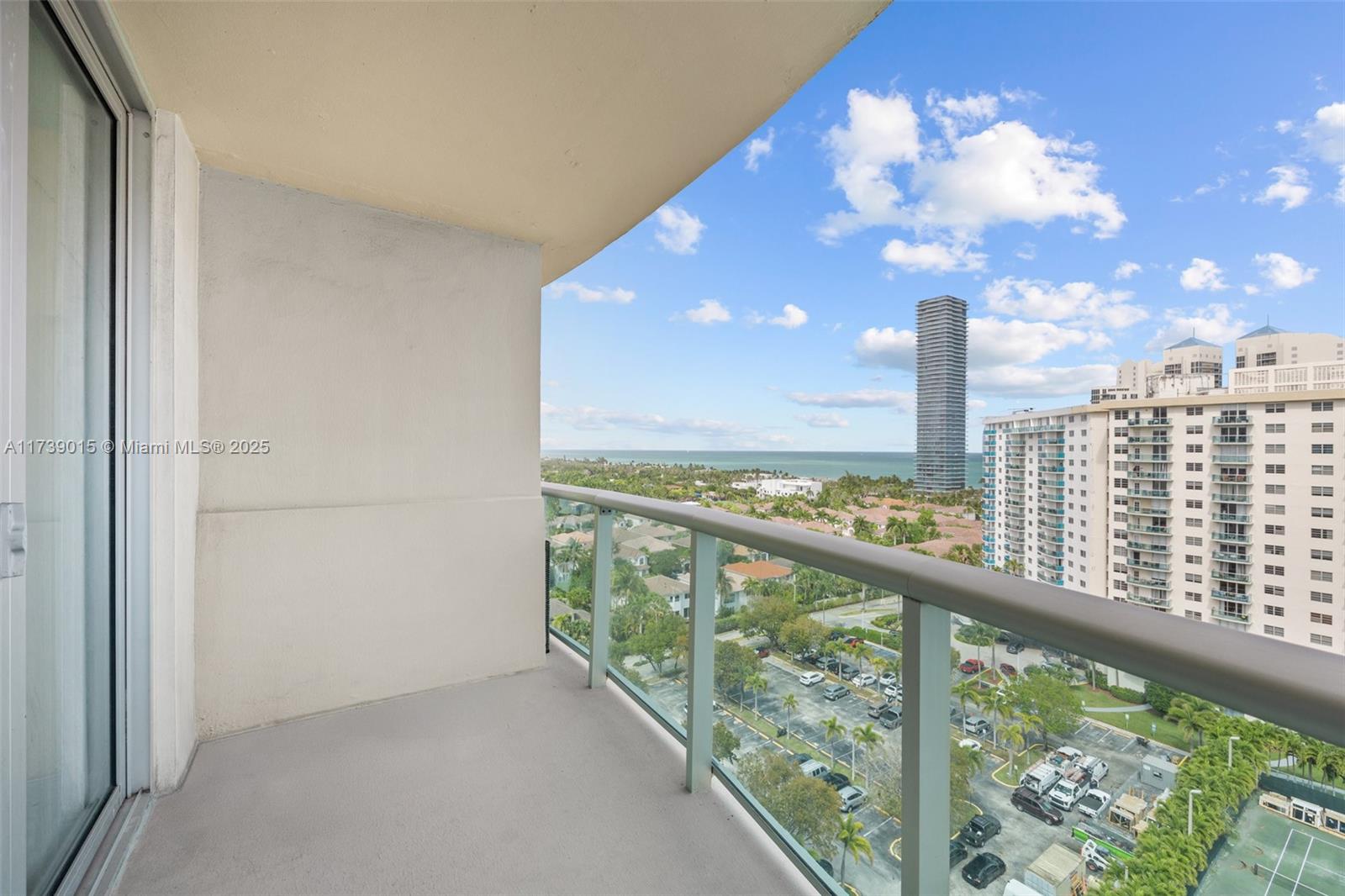 19380 Collins Ave # 1510