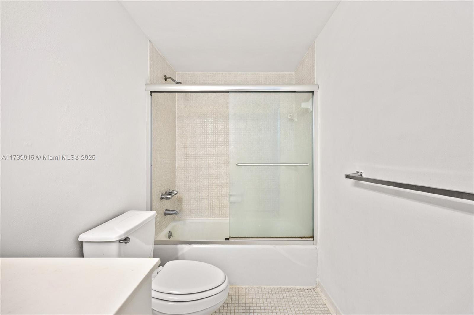 19380 Collins Ave # 1510