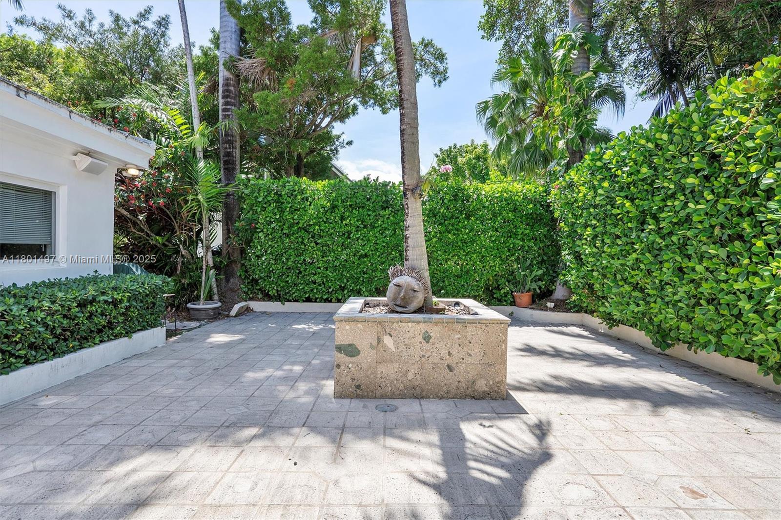 9200 N Bayshore Dr