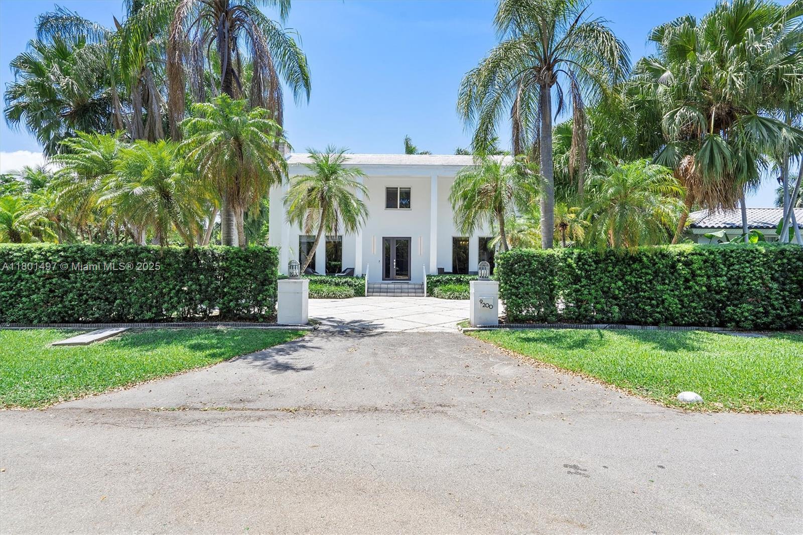 9200 N Bayshore Dr