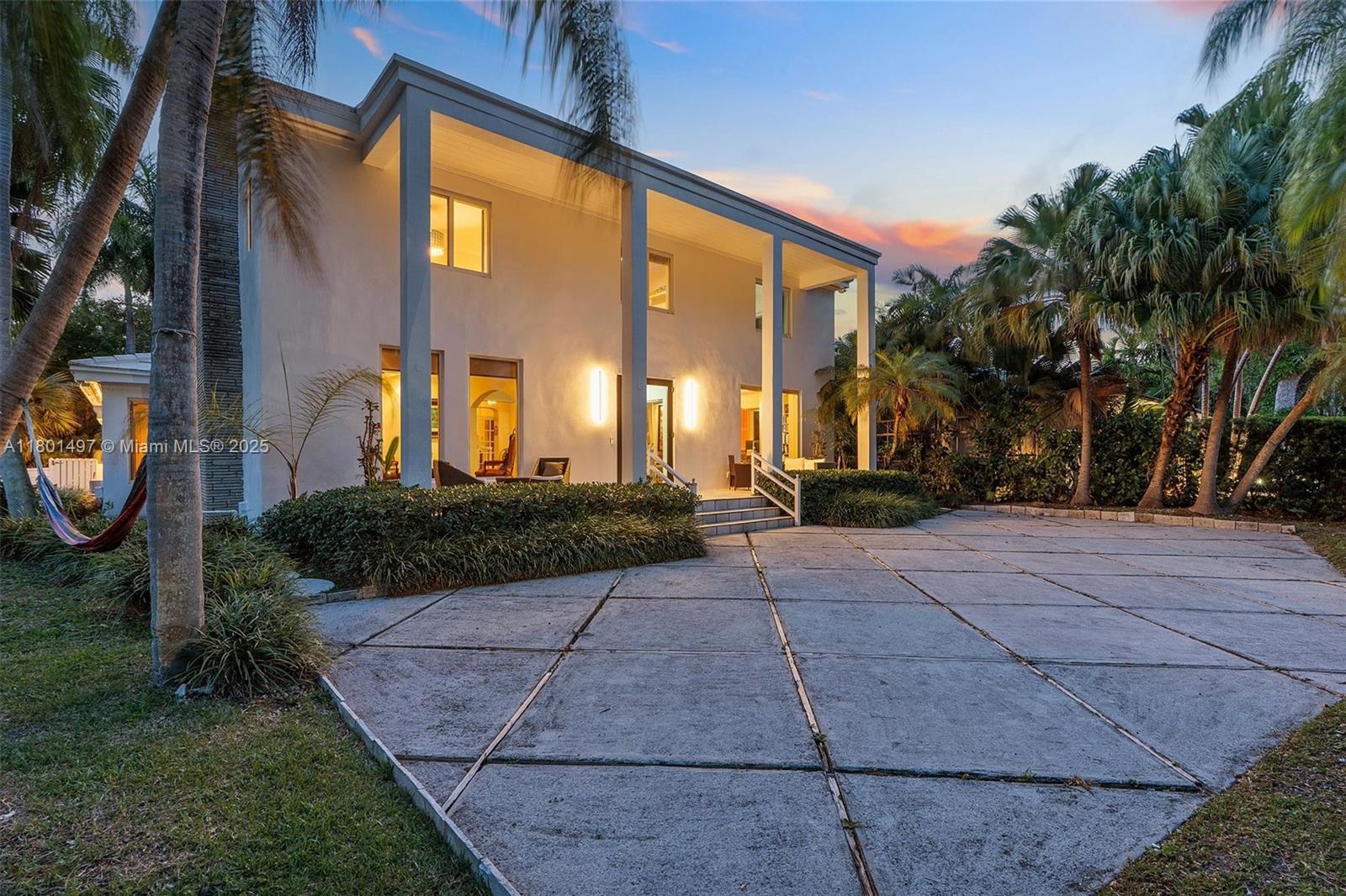 9200 N Bayshore Dr