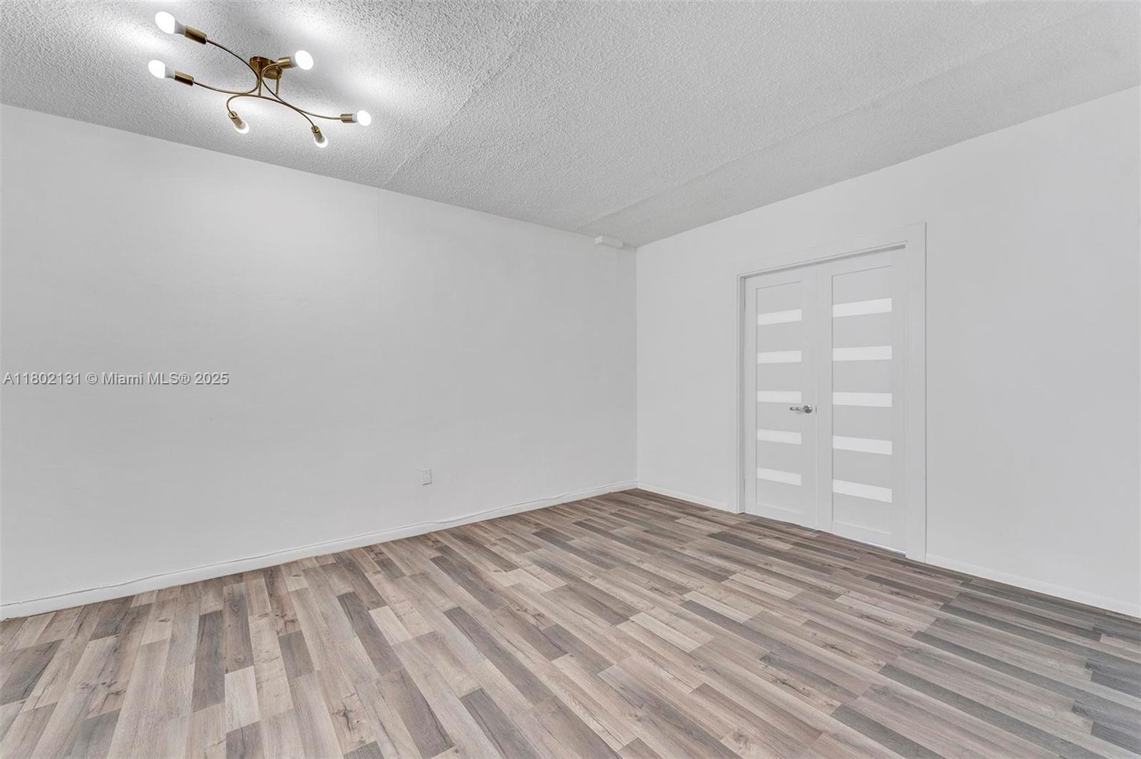 1150 Euclid Ave # 311