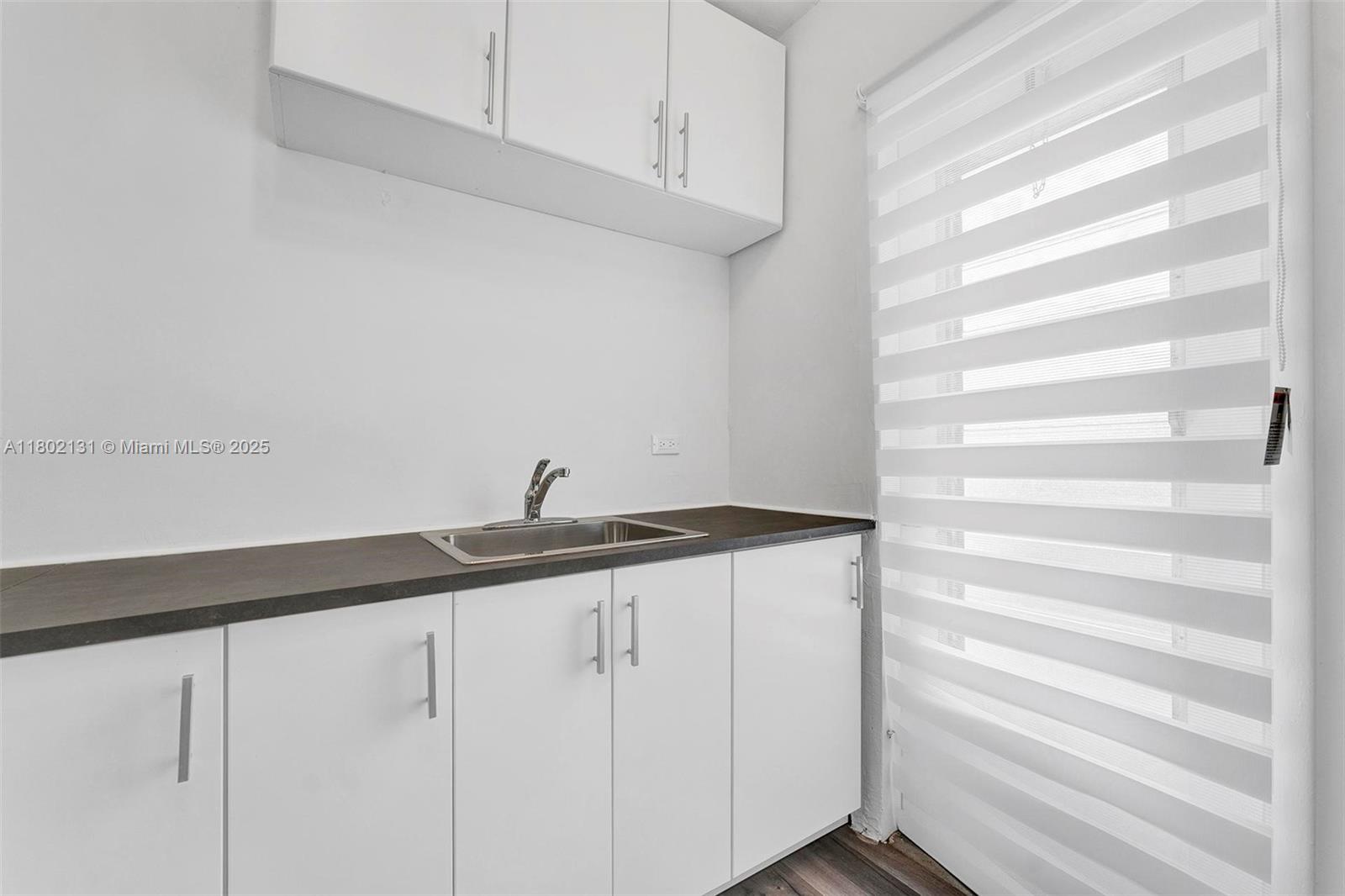 1150 Euclid Ave # 311