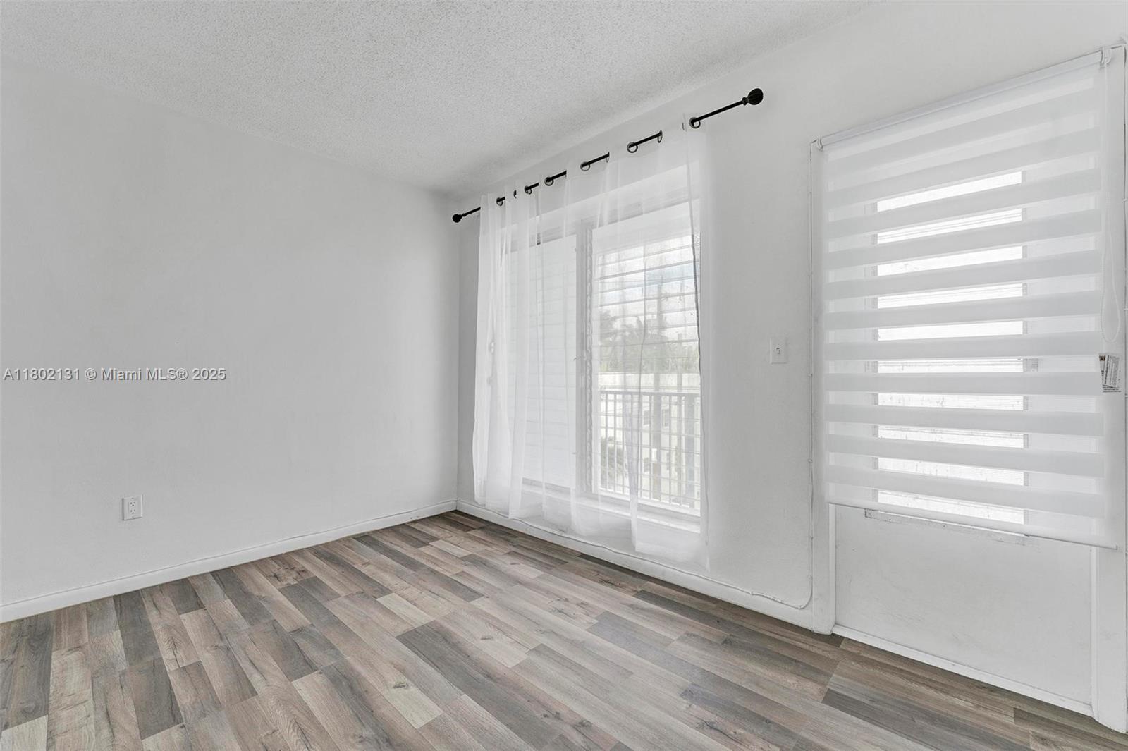 1150 Euclid Ave # 311