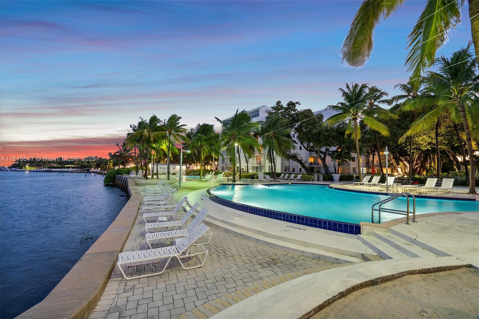 650 NE 64th St # G507