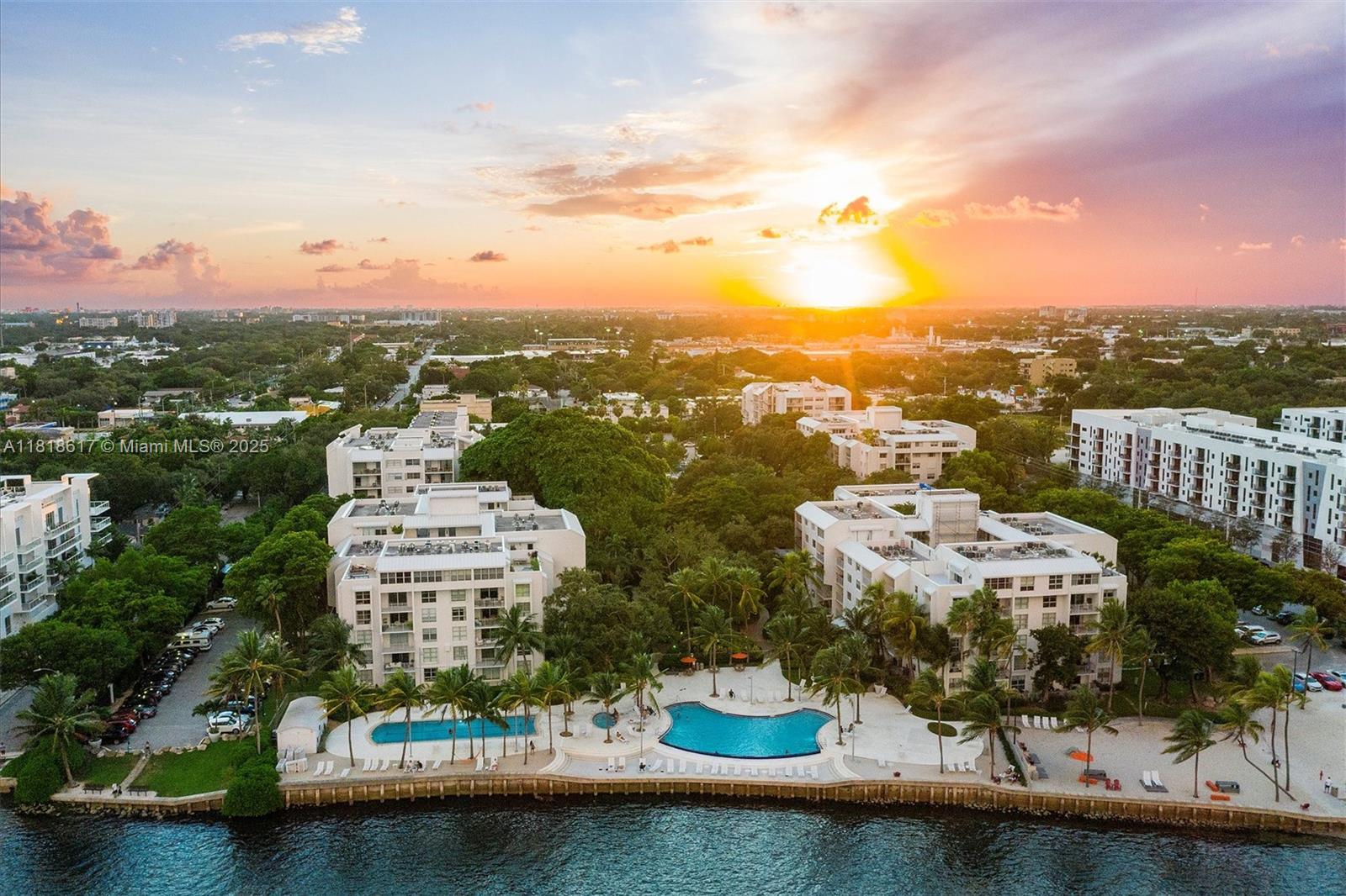 650 NE 64th St # G507