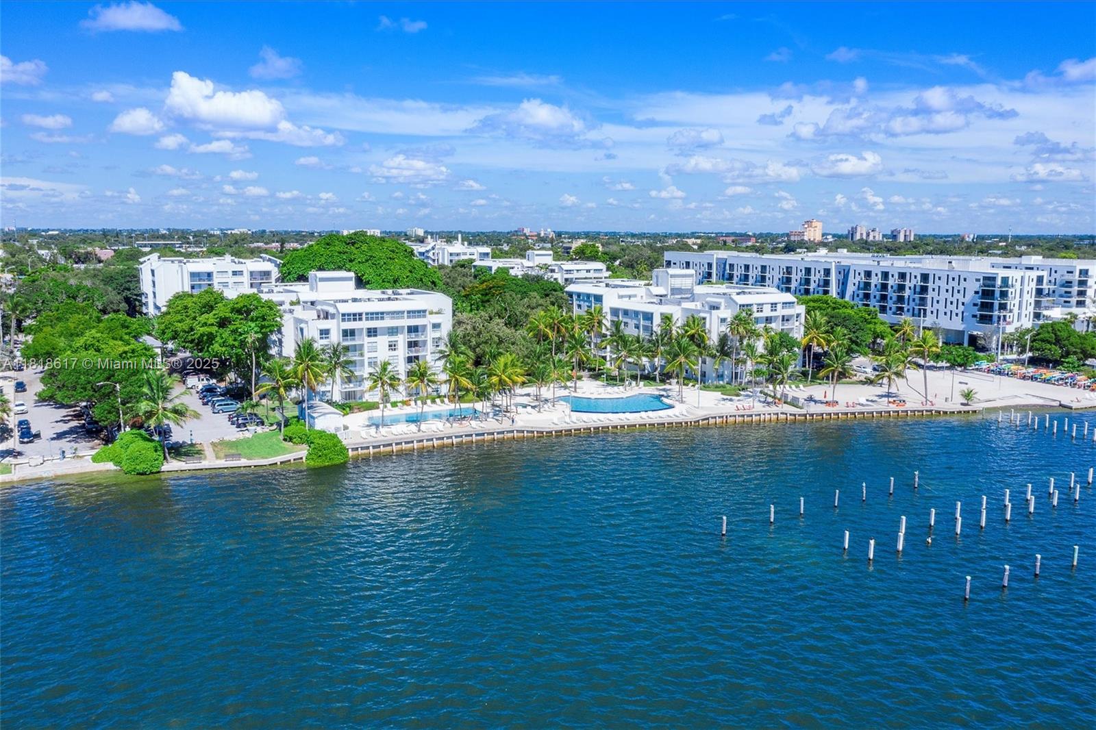 650 NE 64th St # G507