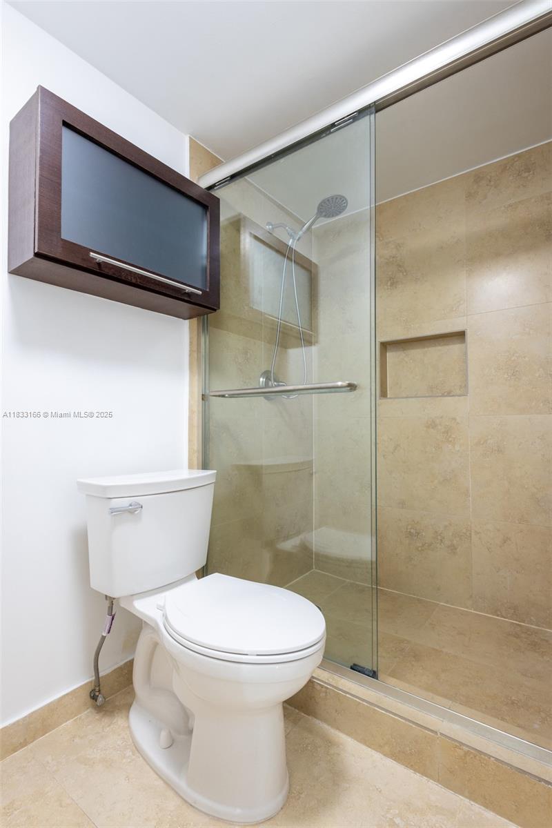 50 Ocean Lane Dr # 101