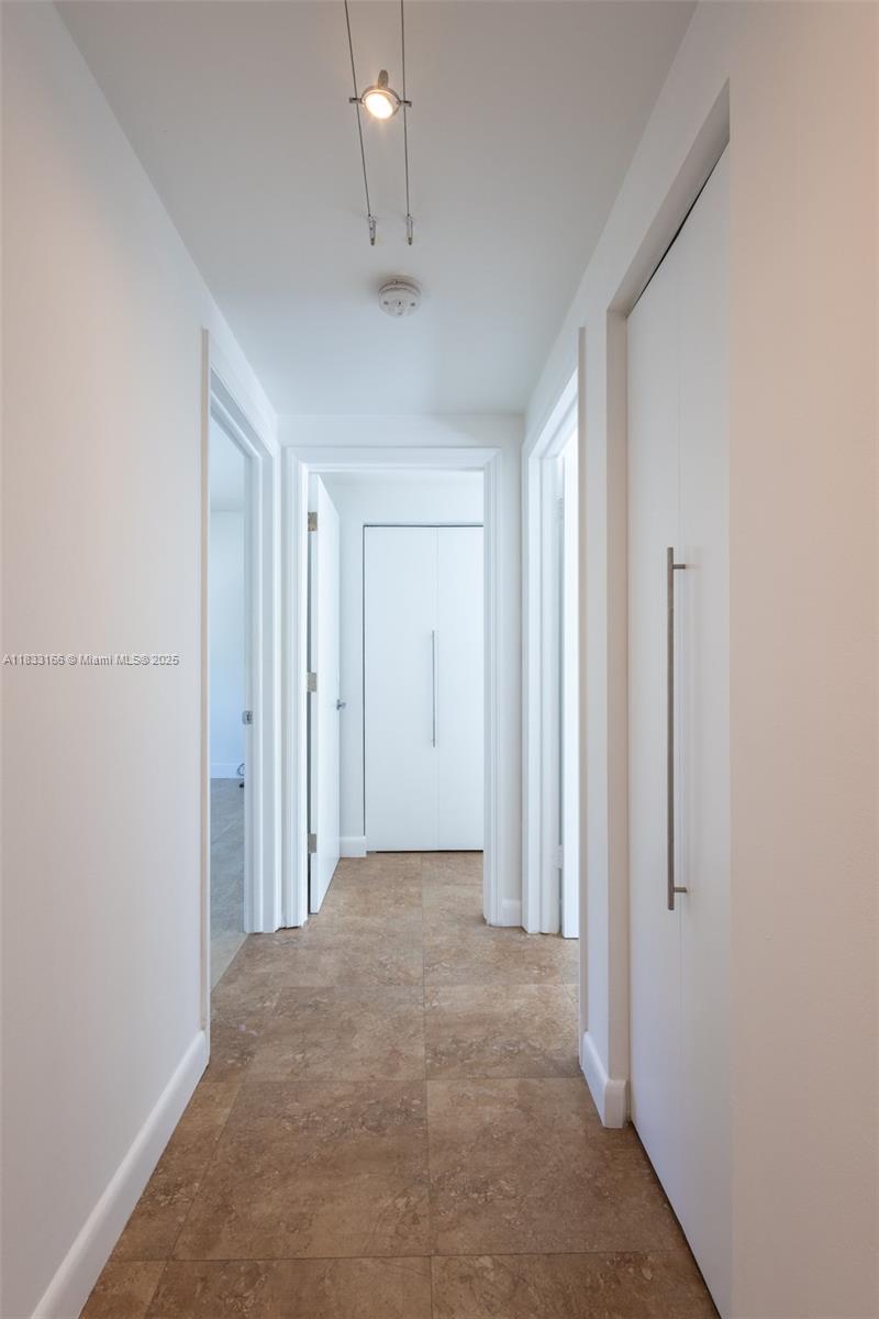 50 Ocean Lane Dr # 101