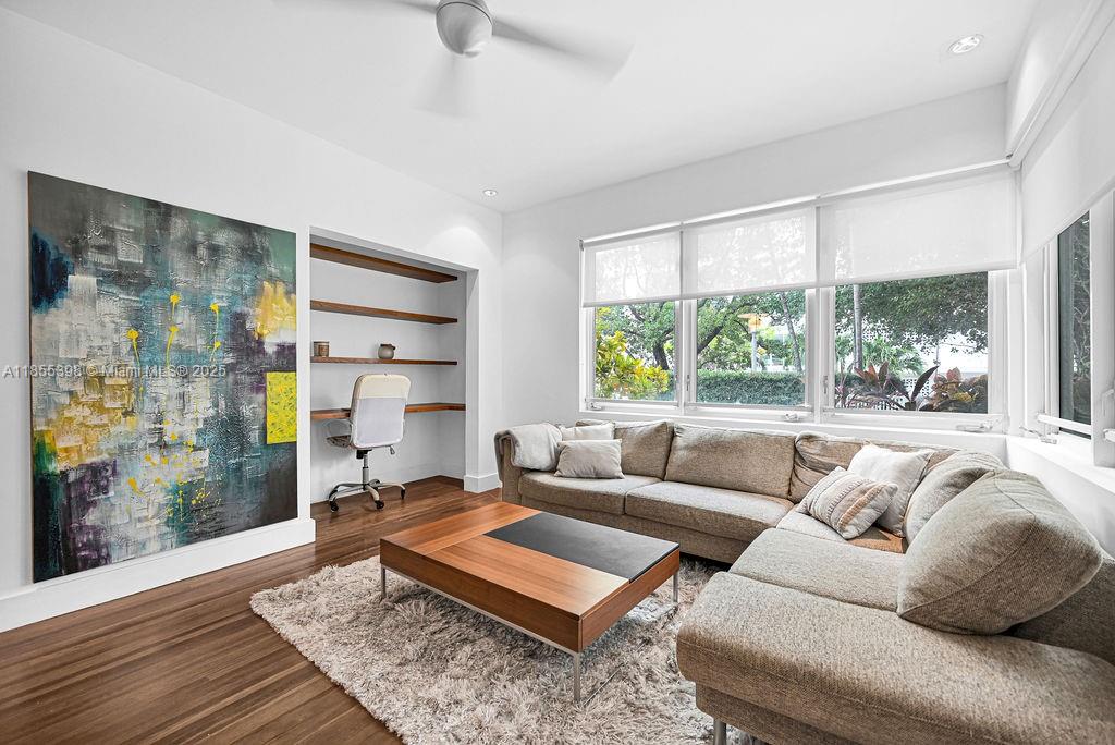 1751 James Ave # 102