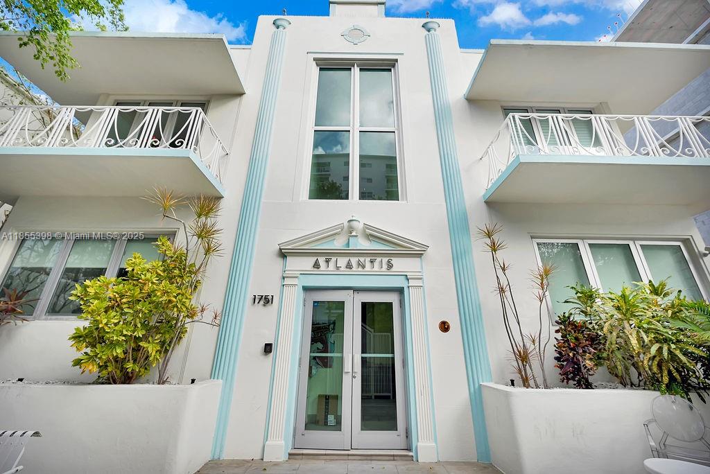 1751 James Ave # 102