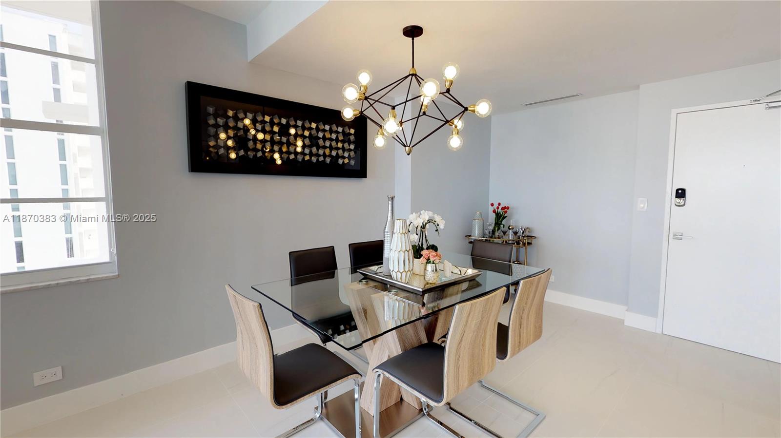 5601 Collins Ave # 1225