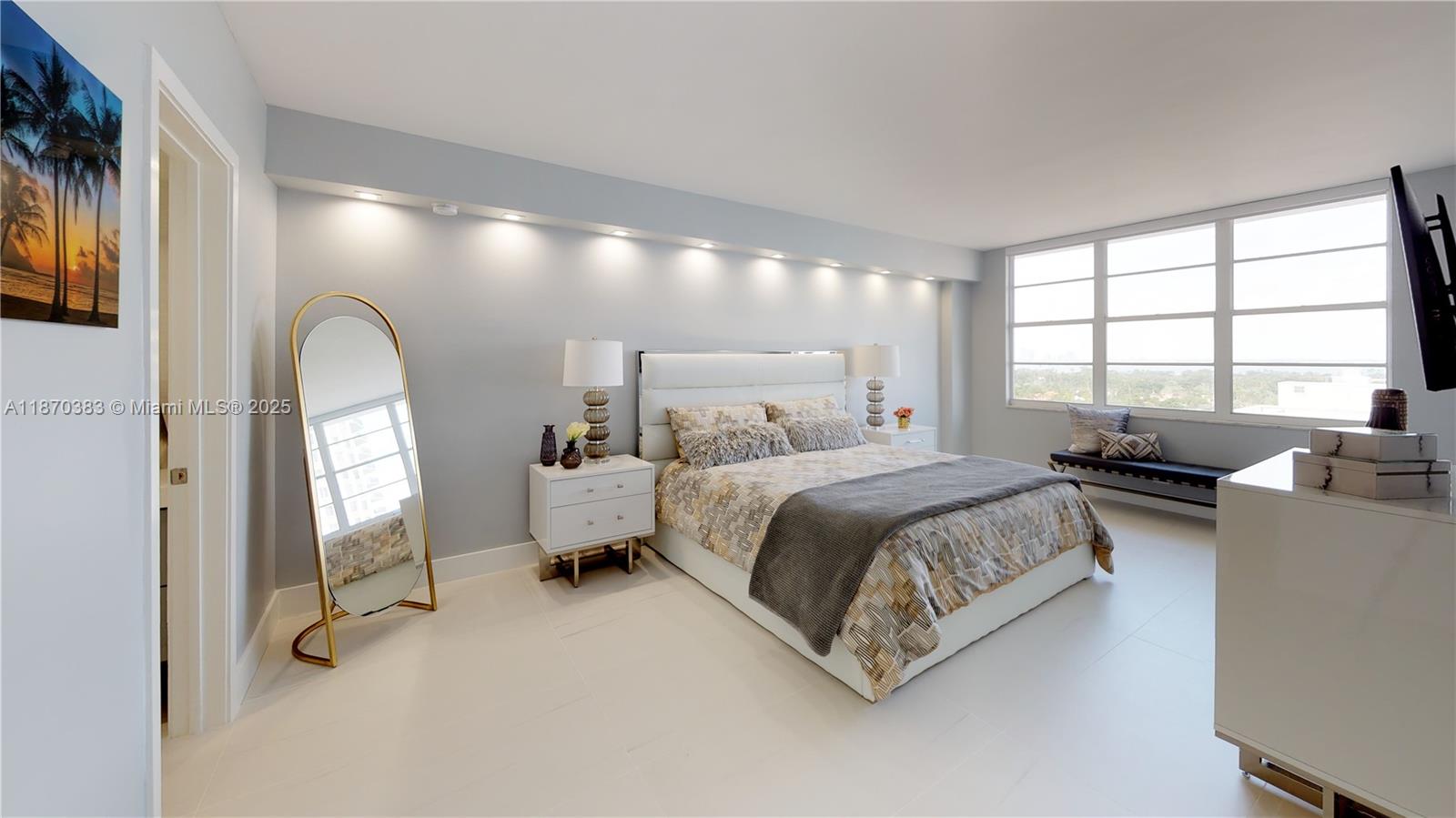 5601 Collins Ave # 1225