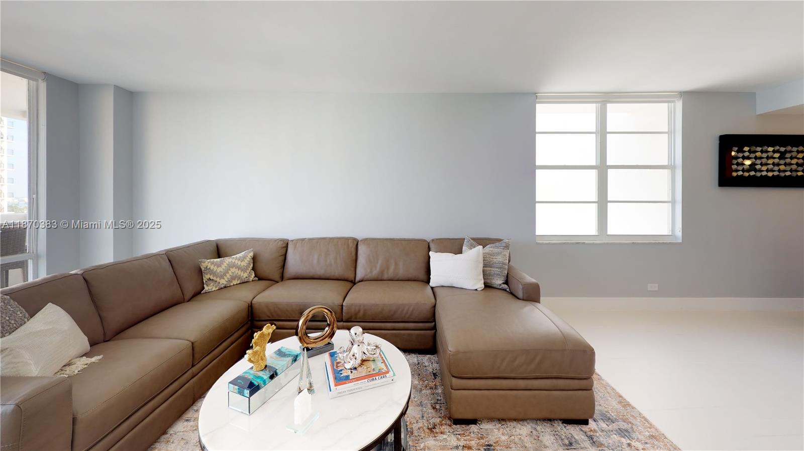 5601 Collins Ave # 1225