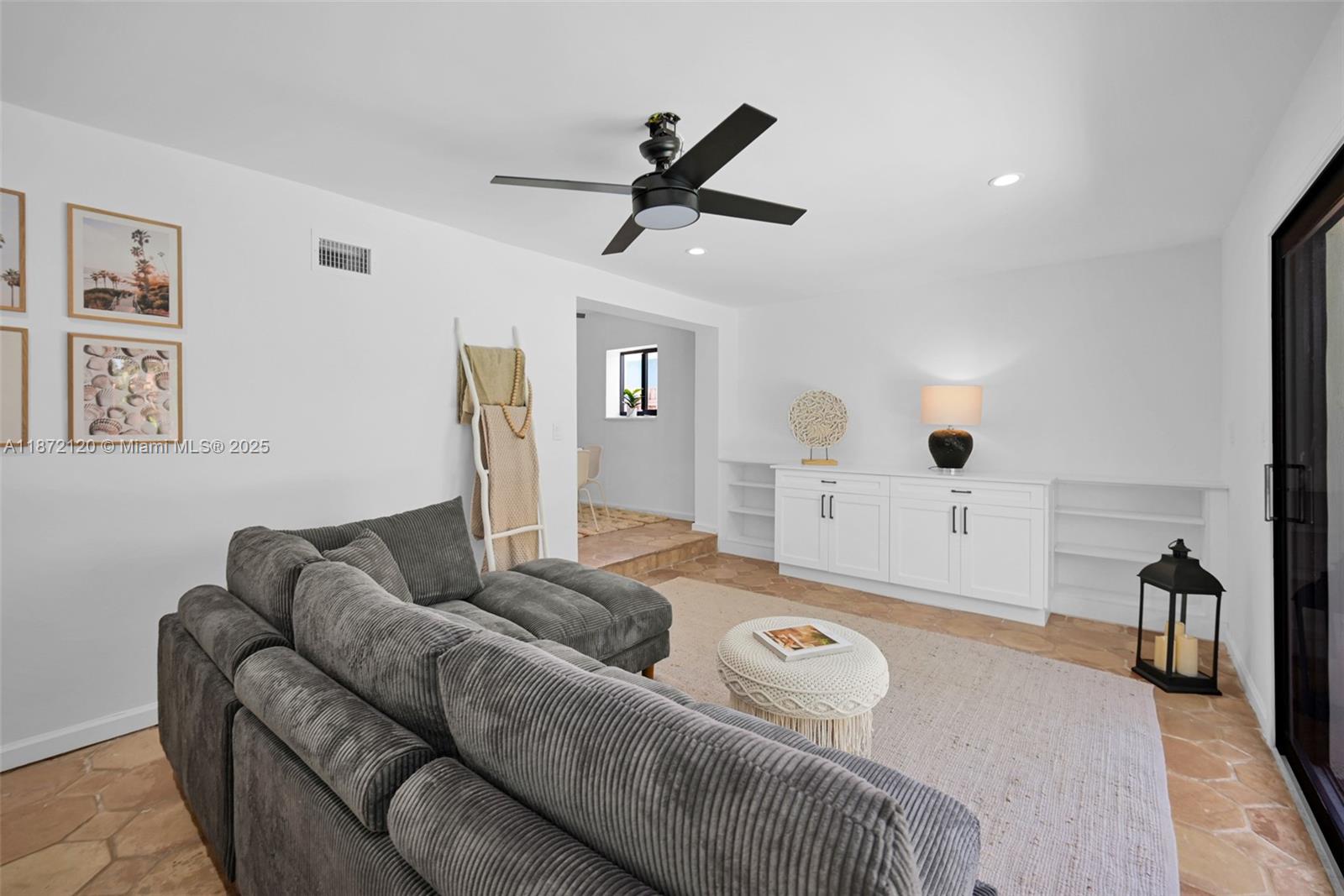 121 NW 55th St