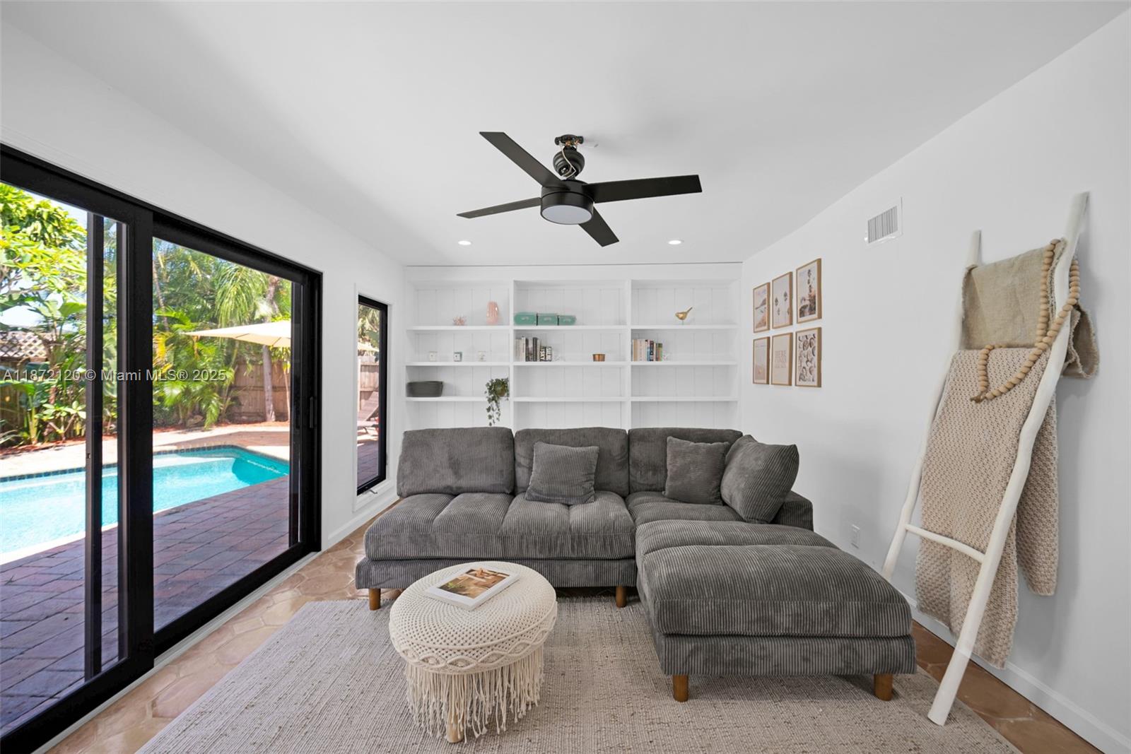 121 NW 55th St