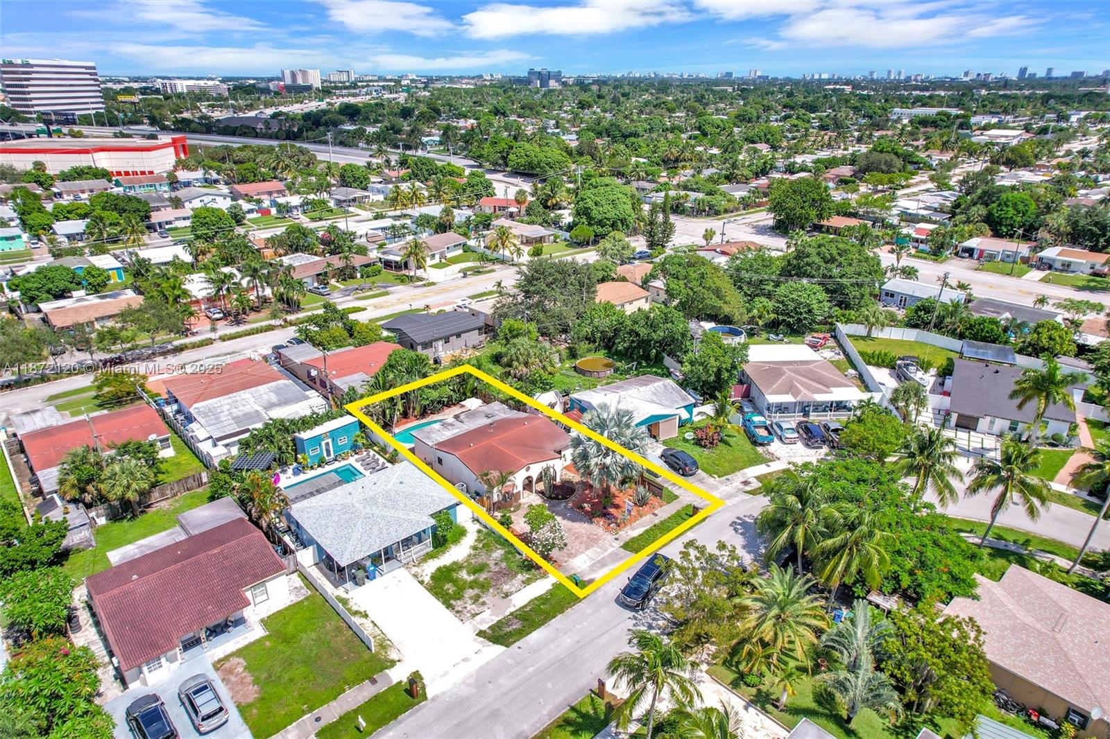121 NW 55th St
