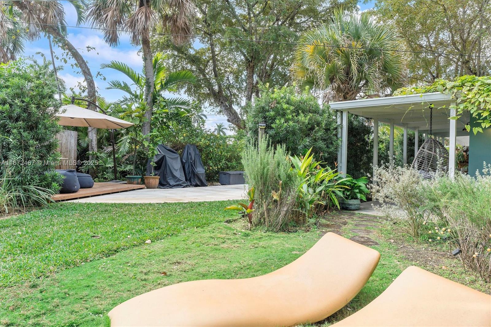 11377 W Biscayne Canal Rd