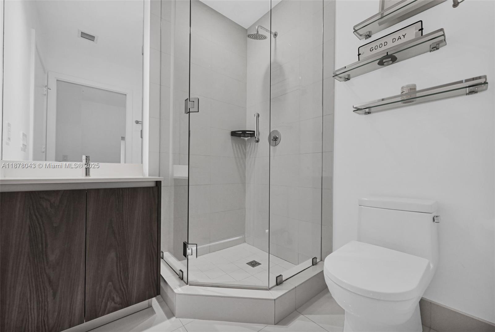 480 NE 31st St # 3806