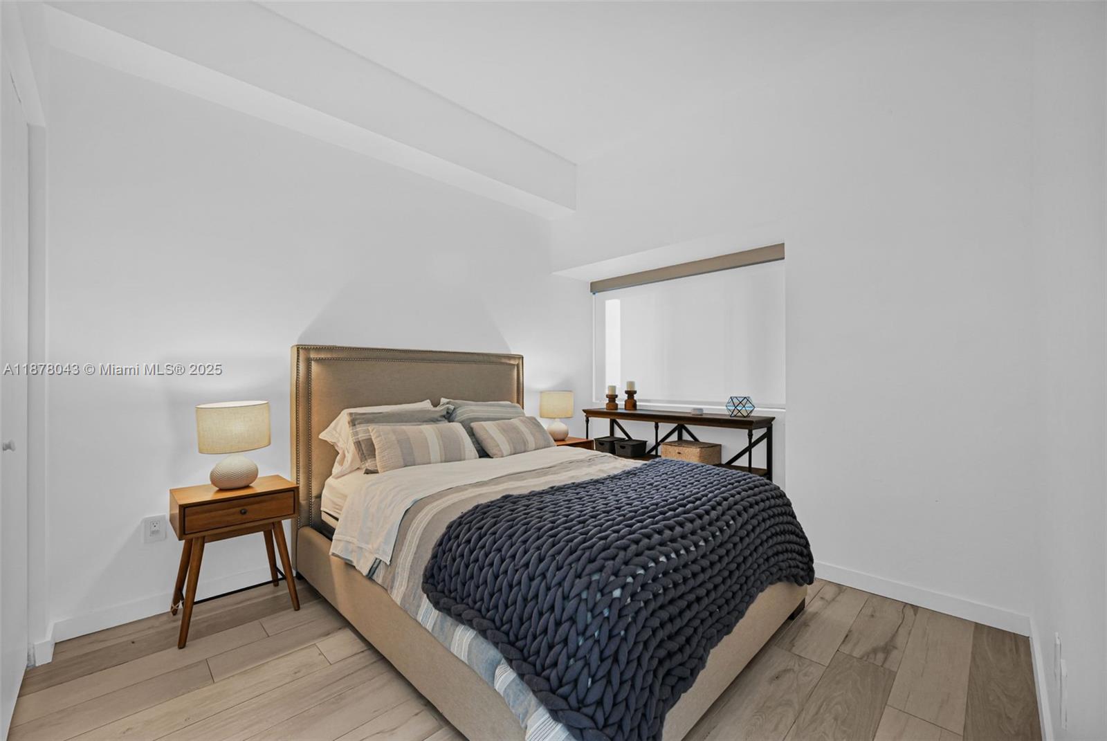 480 NE 31st St # 3806