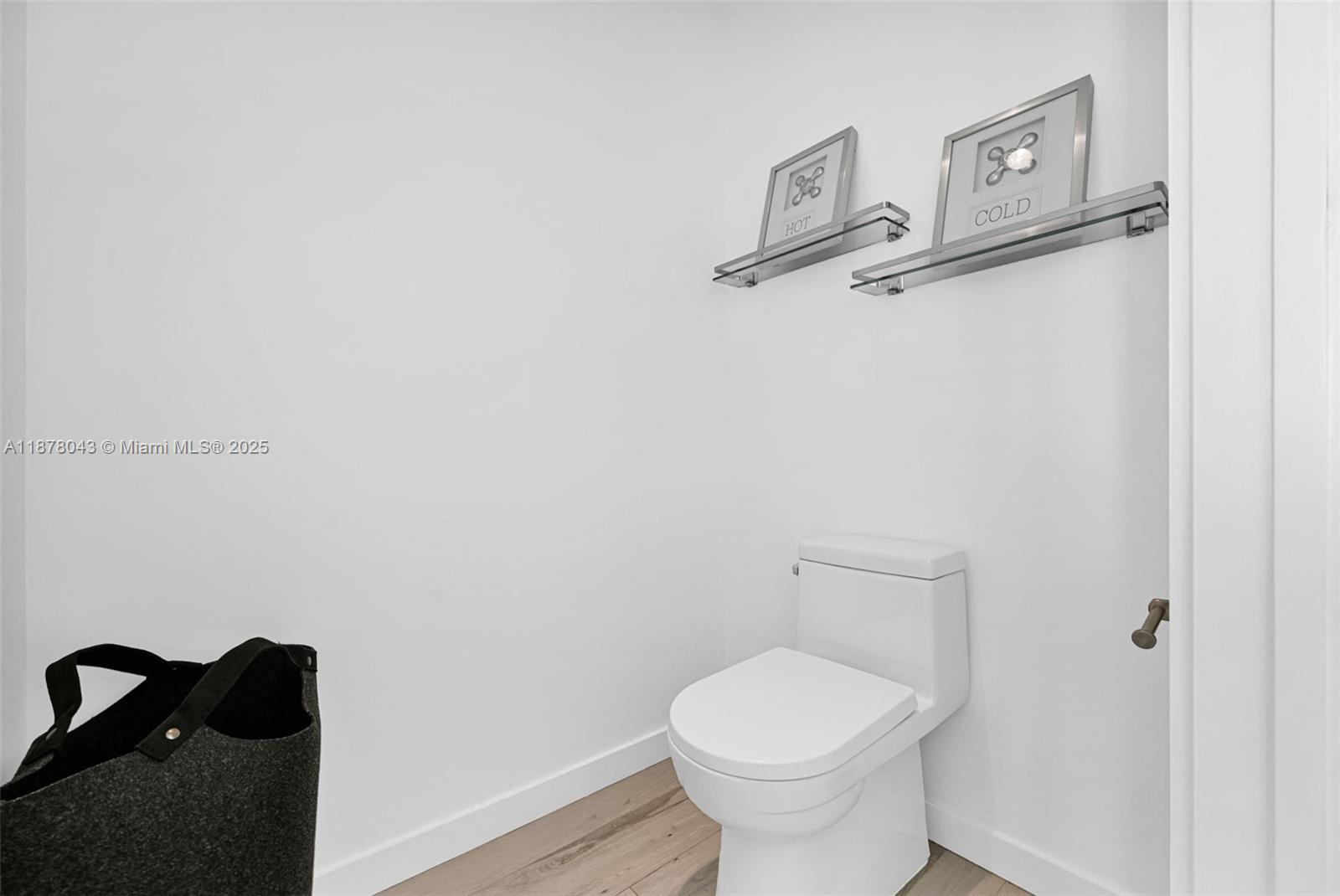 480 NE 31st St # 3806