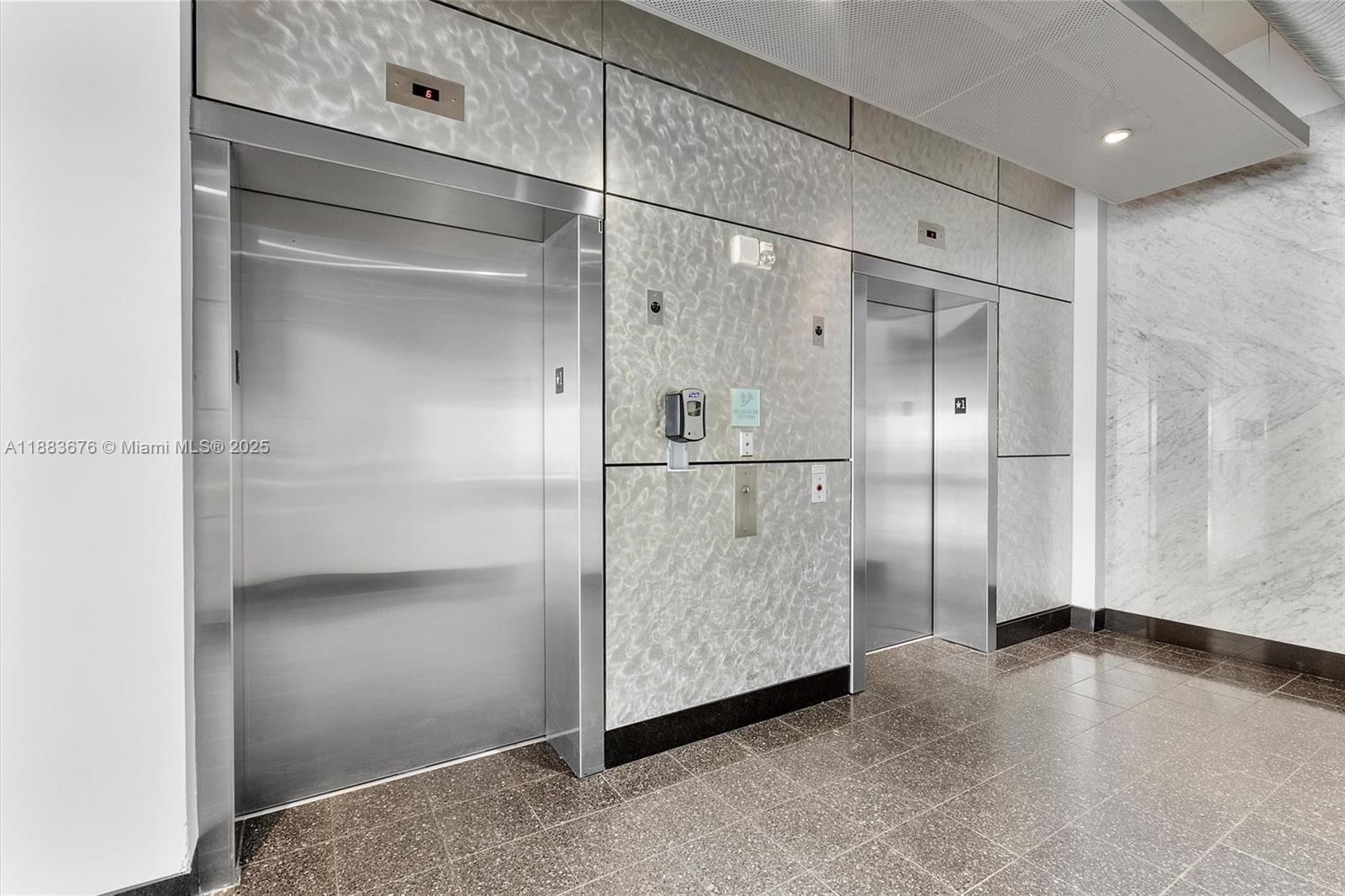 8101 Biscayne Blvd # 515 Unit: R-515
