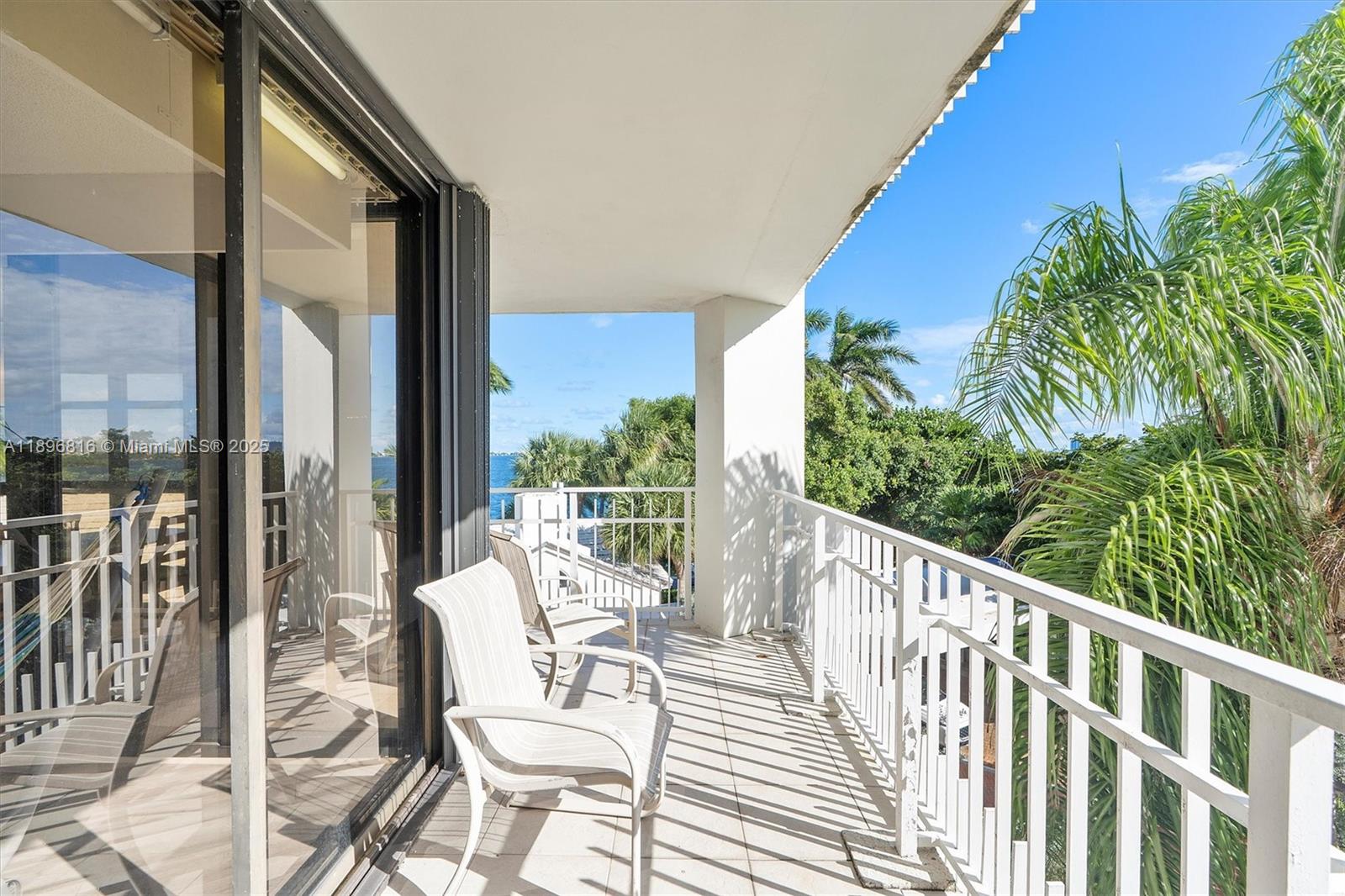 4000 Towerside Ter # 402, Miami Unit: 402