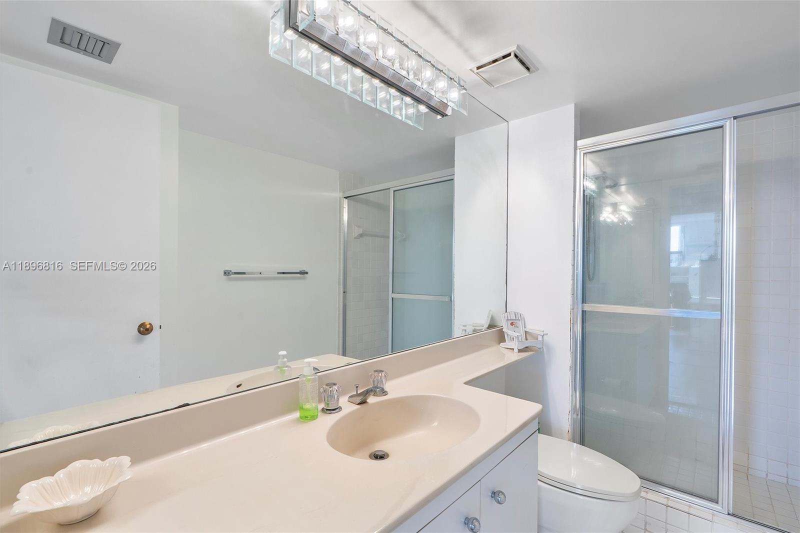 4000 Towerside Ter # 402, Miami Unit: 402