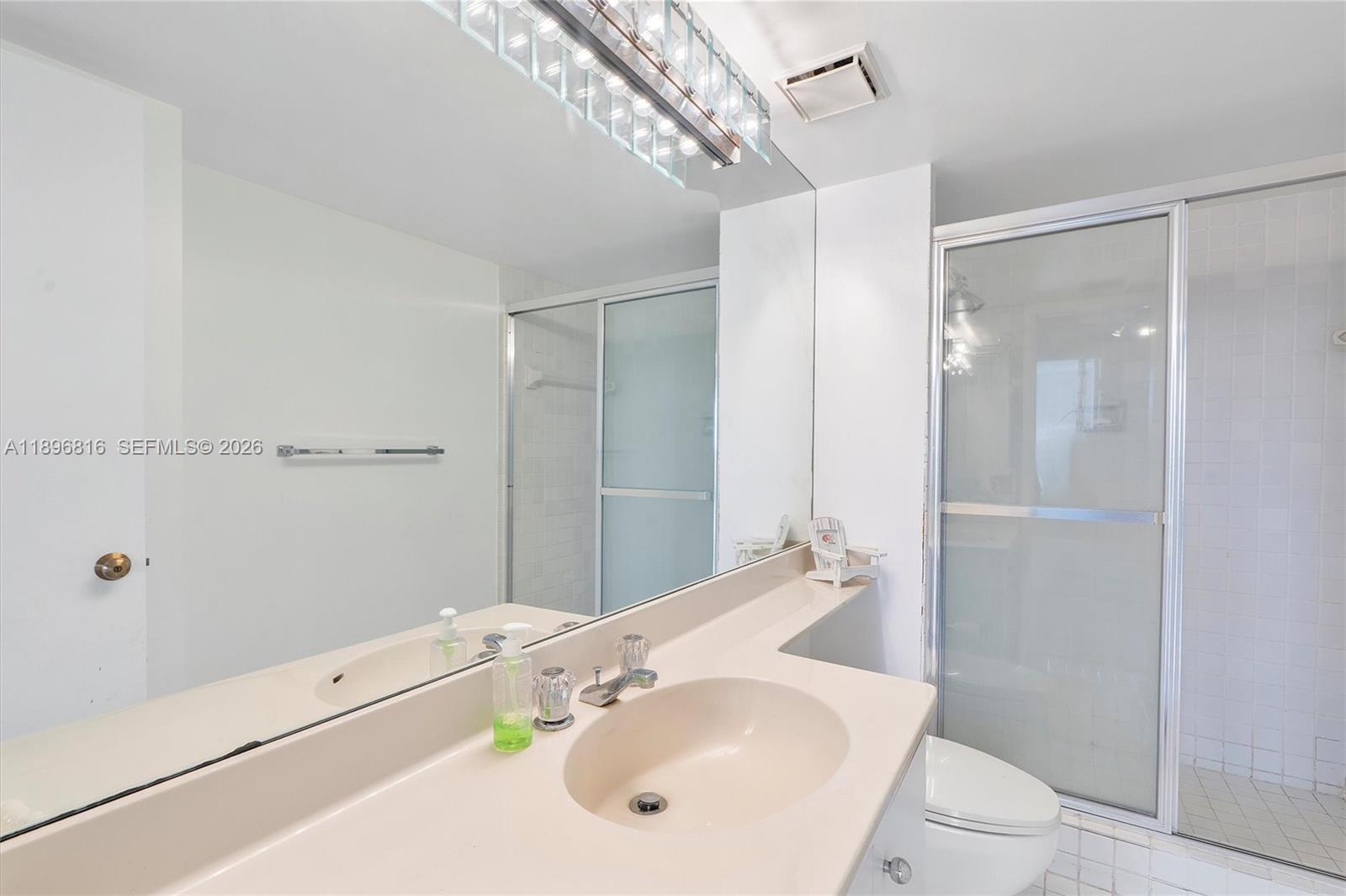 4000 Towerside Ter # 402, Miami Unit: 402
