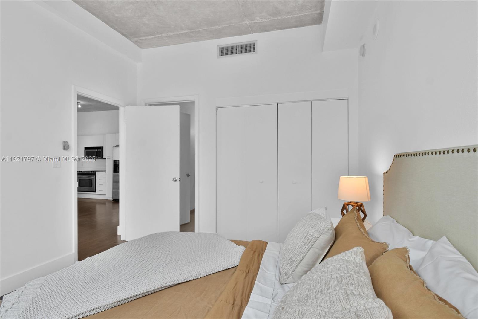 234 NE 3rd St # 1802