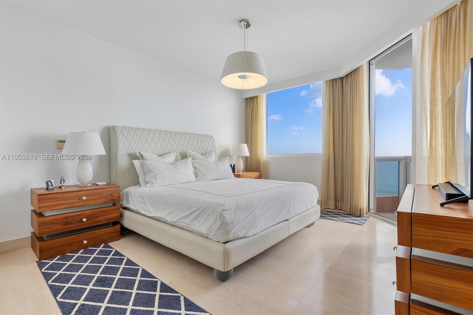 17875 Collins Ave # 1906