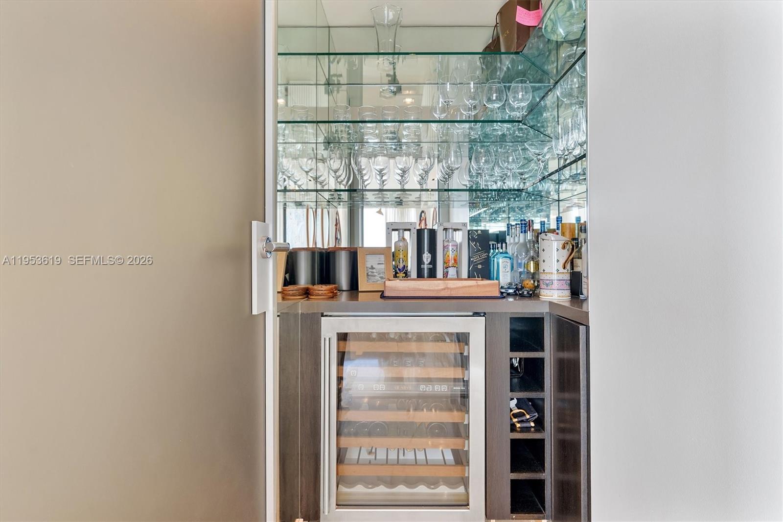 17875 Collins Ave # 1906