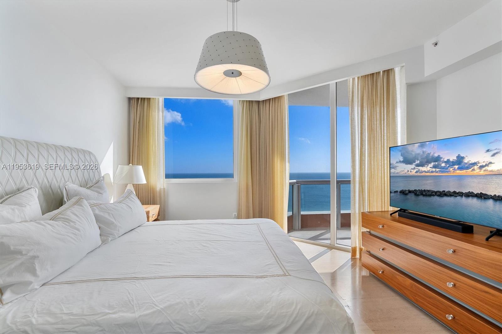 17875 Collins Ave # 1906