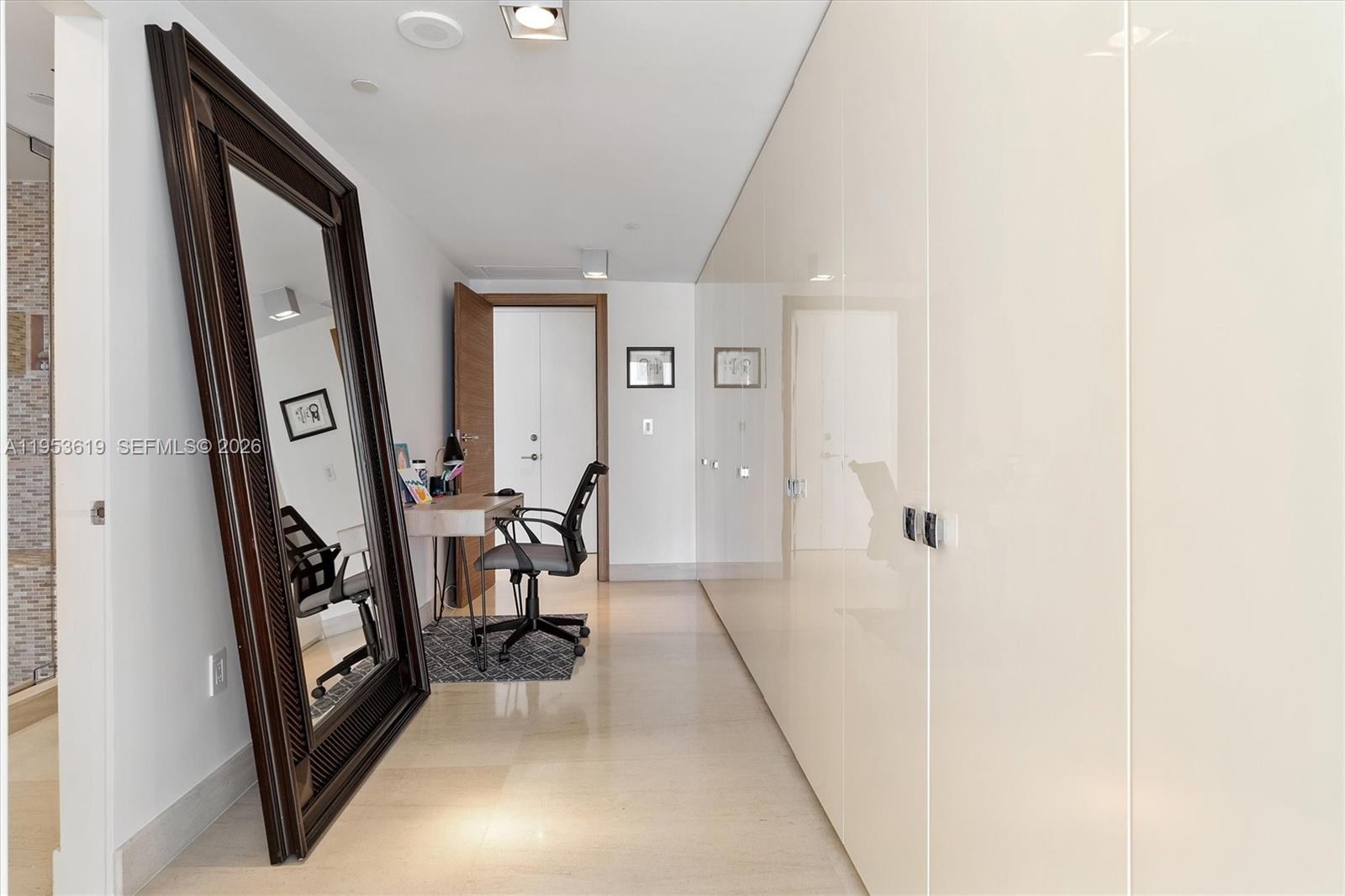 17875 Collins Ave # 1906