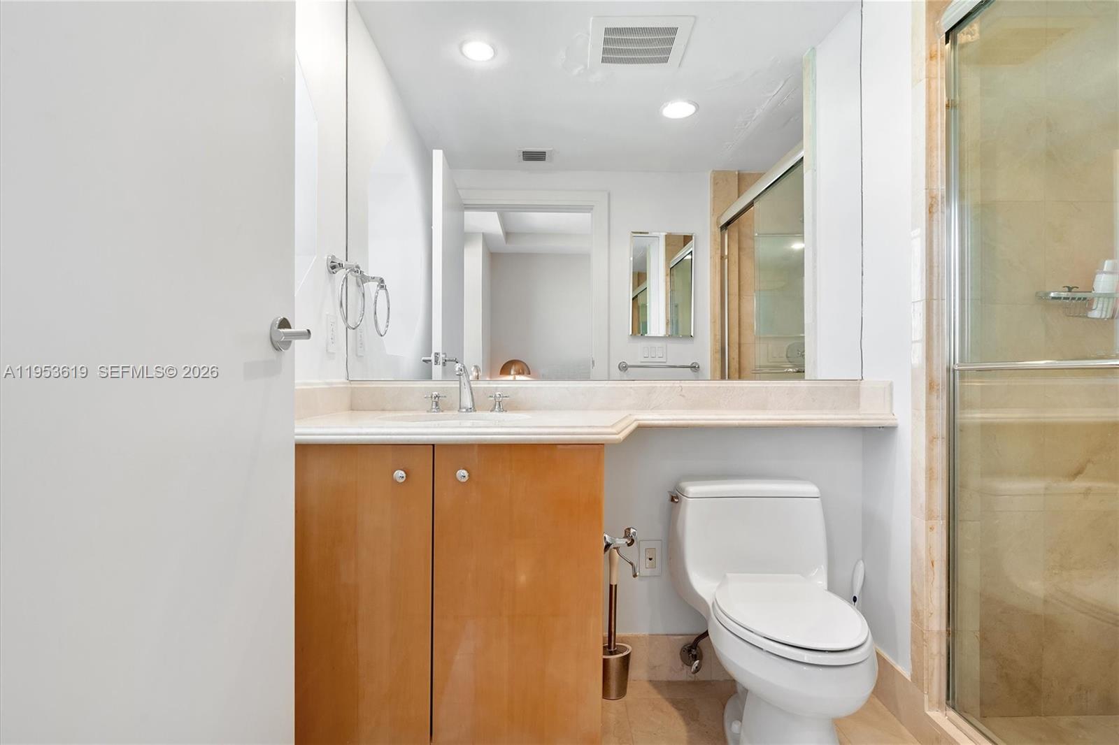 17875 Collins Ave # 1906