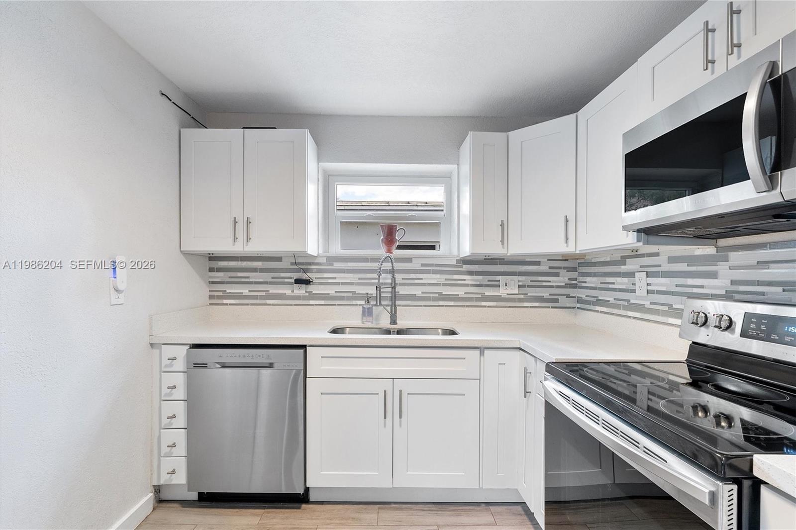 74 NW 117th St