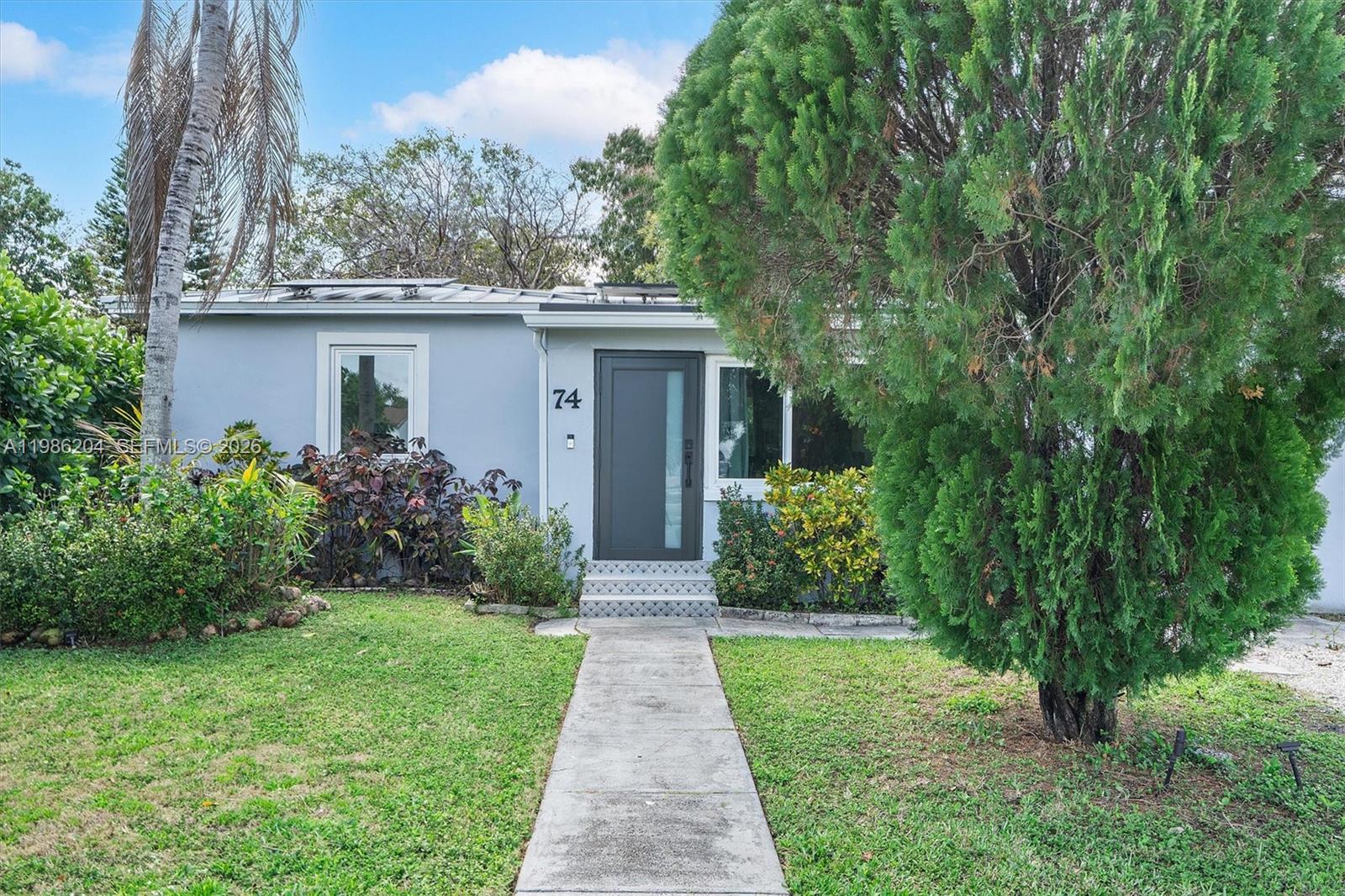 74 NW 117th St