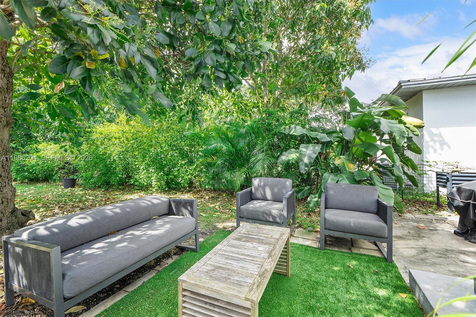 74 NW 117th St