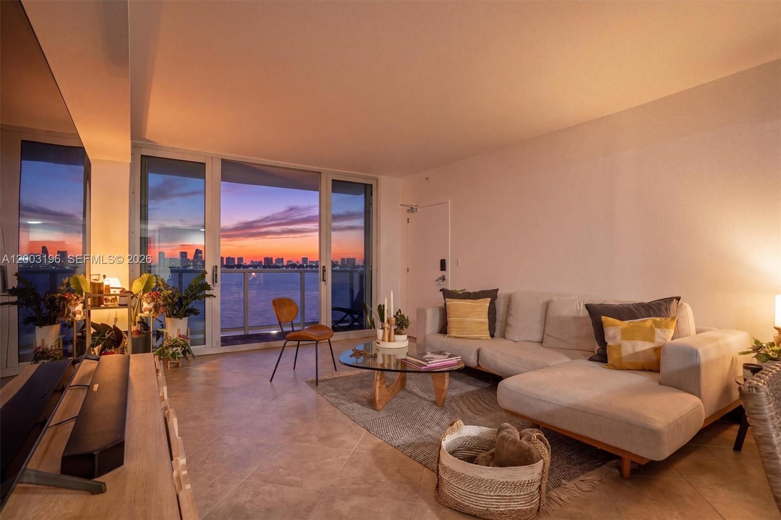 7501 E Treasure Dr Unit: 4EF