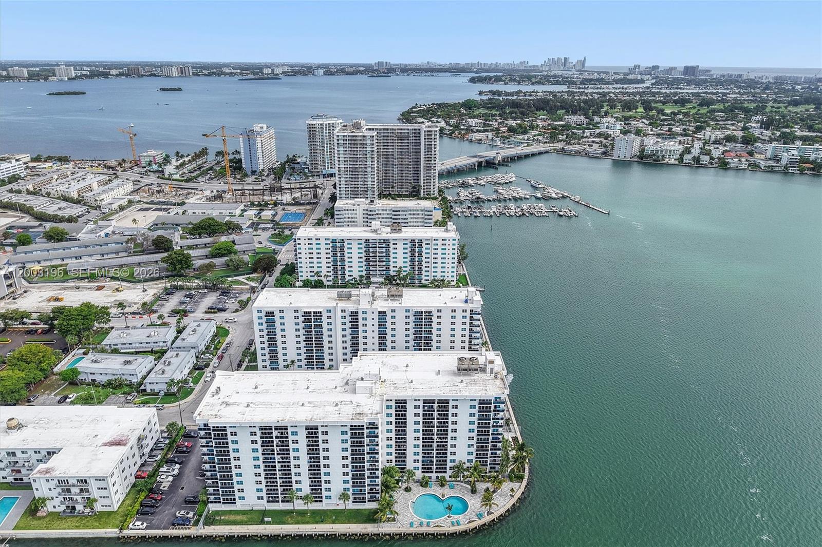 7501 E Treasure Dr Unit: 4EF