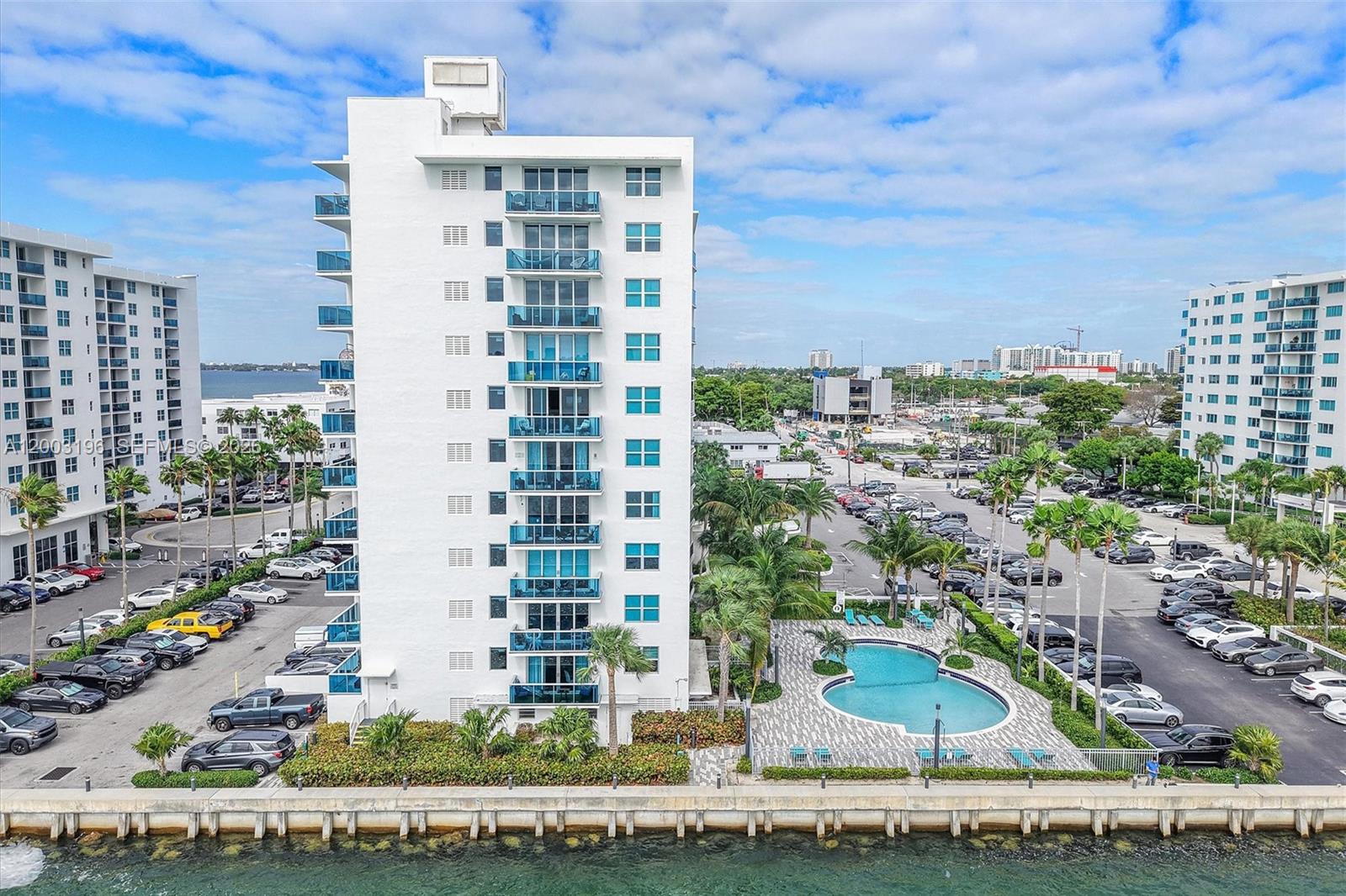 7501 E Treasure Dr Unit: 4EF