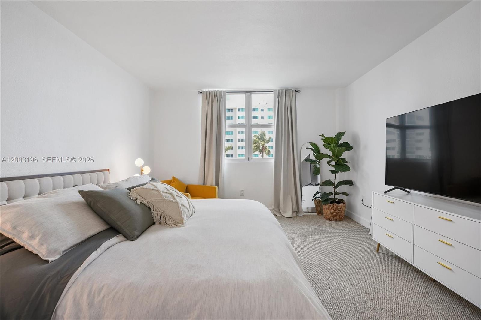 7501 E Treasure Dr Unit: 4EF