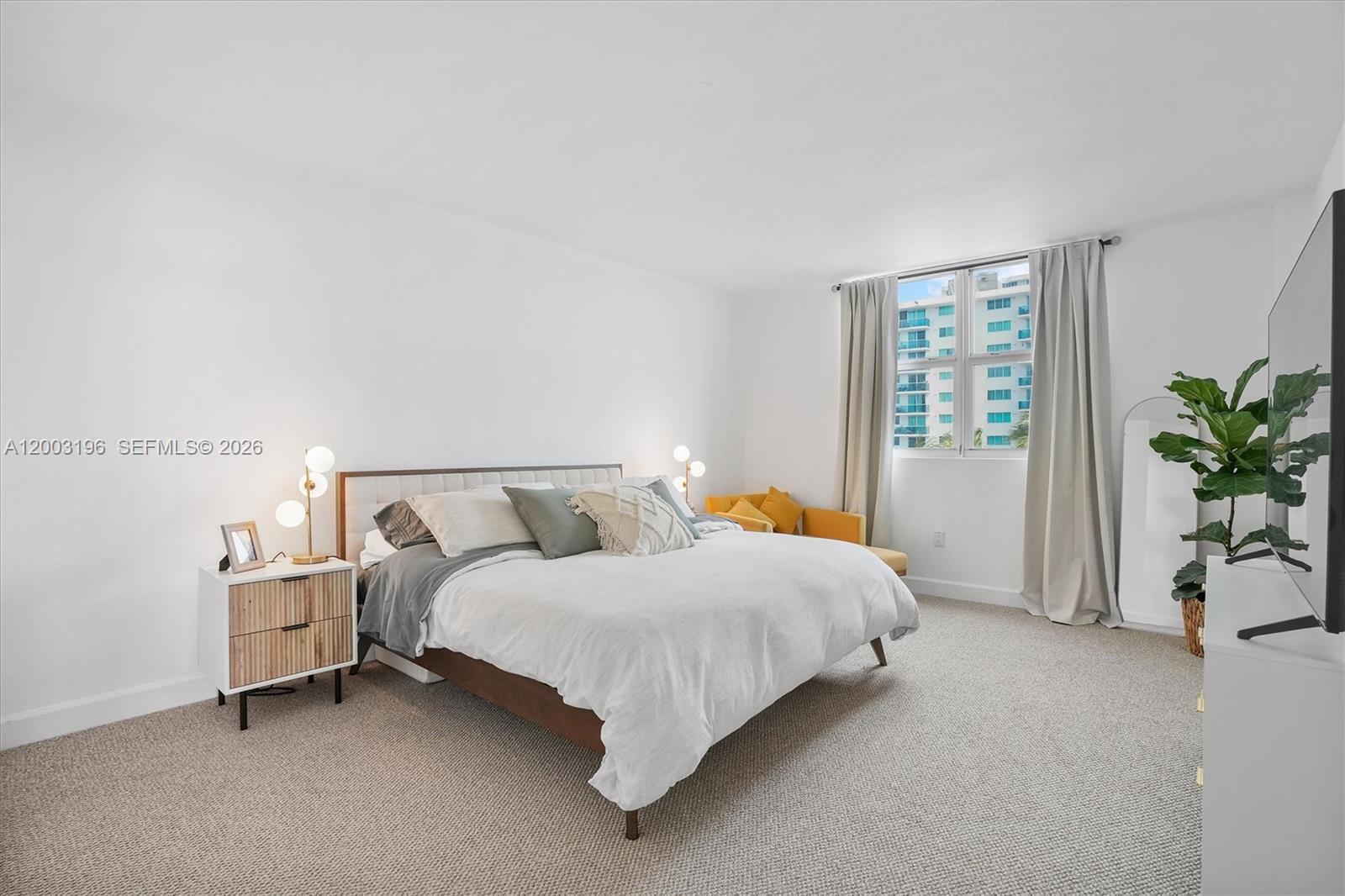 7501 E Treasure Dr Unit: 4EF