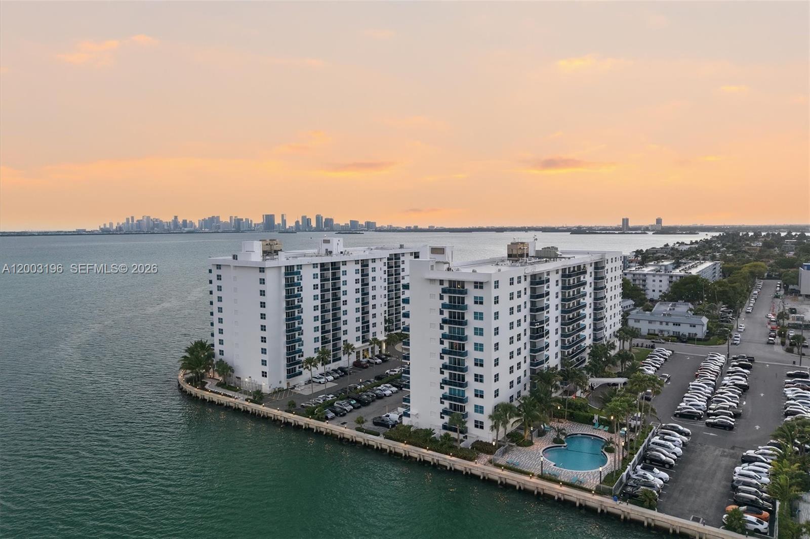 7501 E Treasure Dr Unit: 4EF